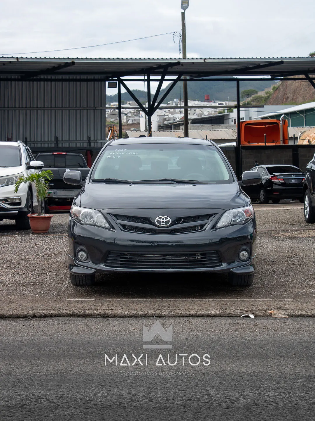 Toyota Corolla 2013, foto 2