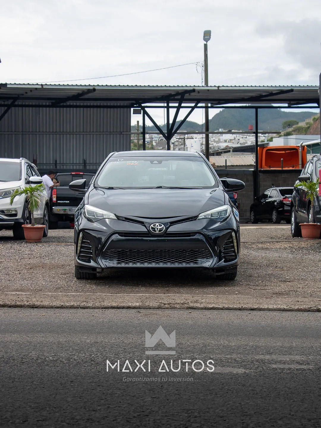 Toyota Corolla 2017, foto 2
