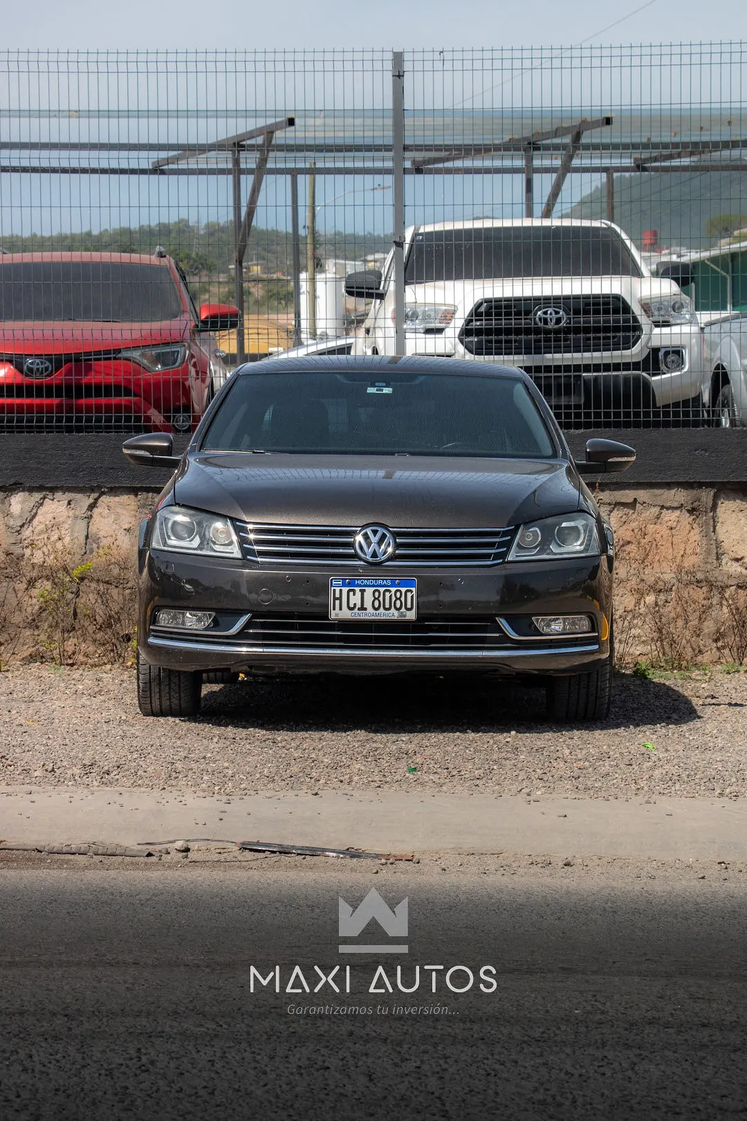 Volkswagen Passat 2013, foto 2